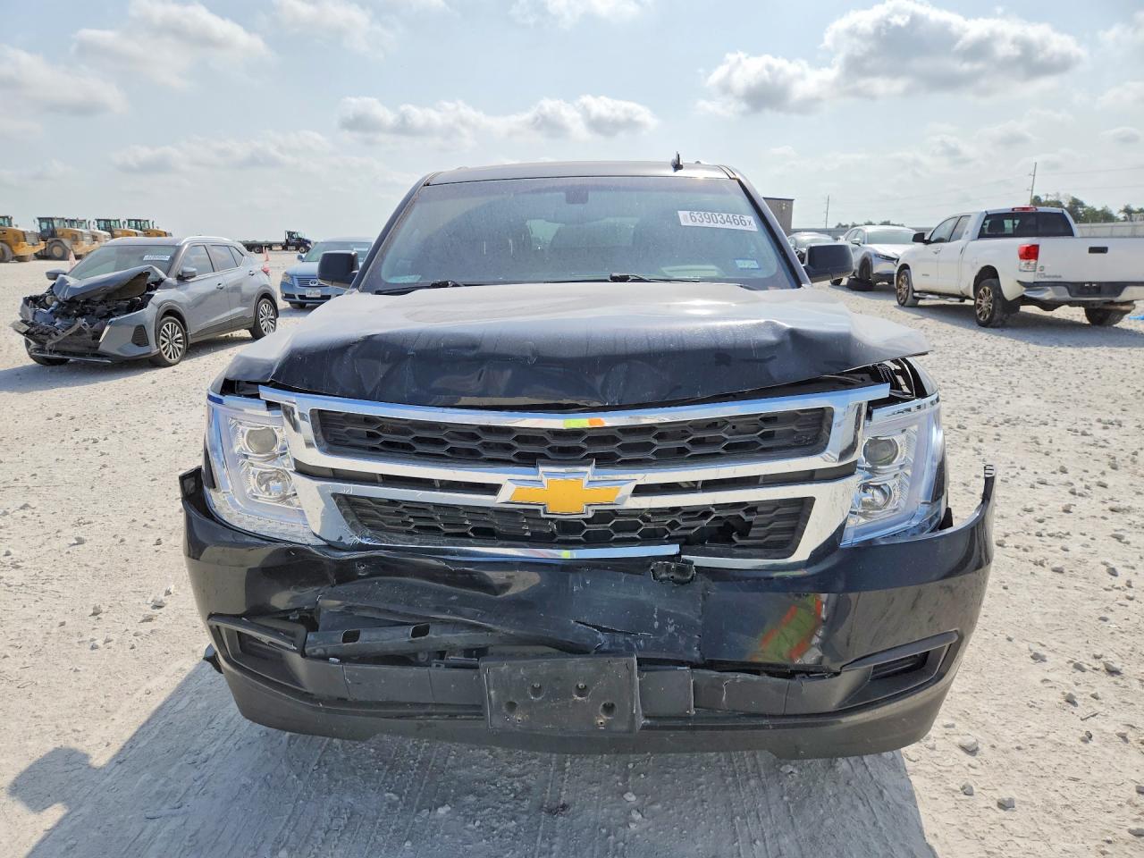 2015 CHEVROLET SUBURBAN C1500 LS — снимка 5