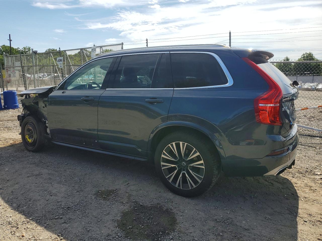 2020 VOLVO XC90 T5 MOMENTUM — снимка 2
