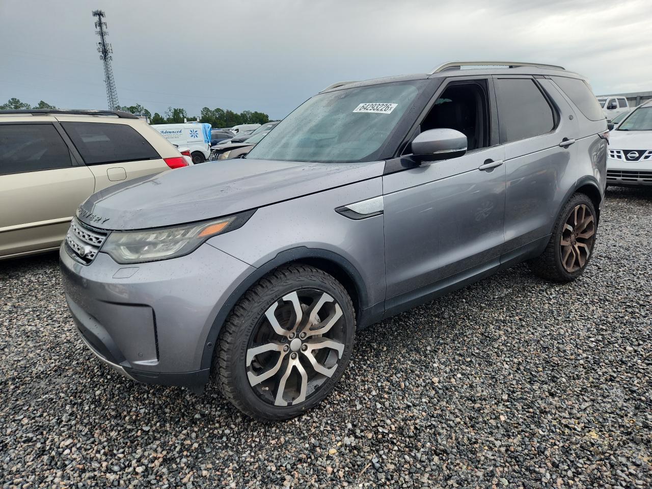 2020 LAND ROVER DISCOVERY SE
