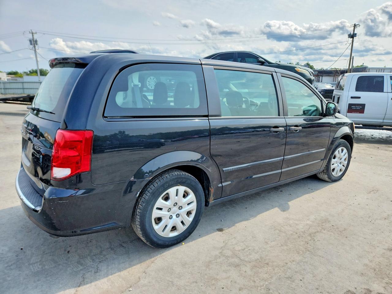 2015 DODGE GRAND CARAVAN SE — снимка 3