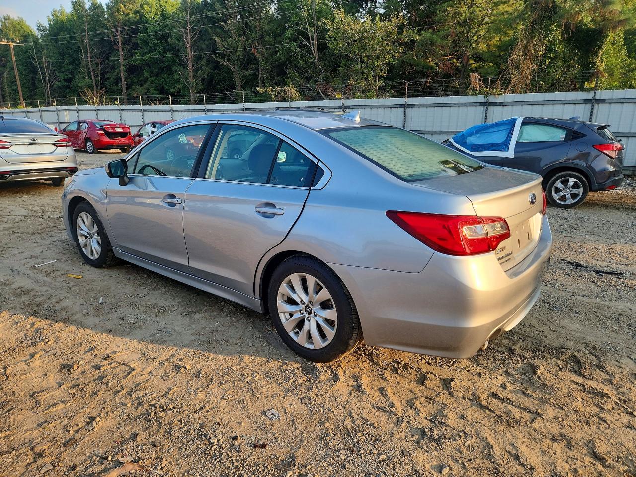 2017 SUBARU LEGACY 2.5I PREMIUM — снимка 2