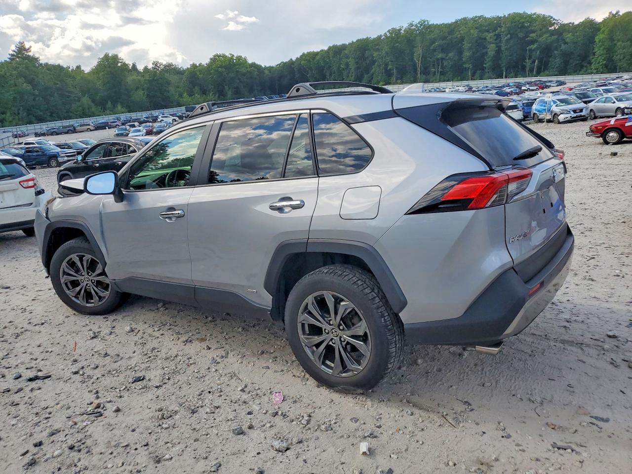 2023 TOYOTA RAV4 LIMITED — снимка 2
