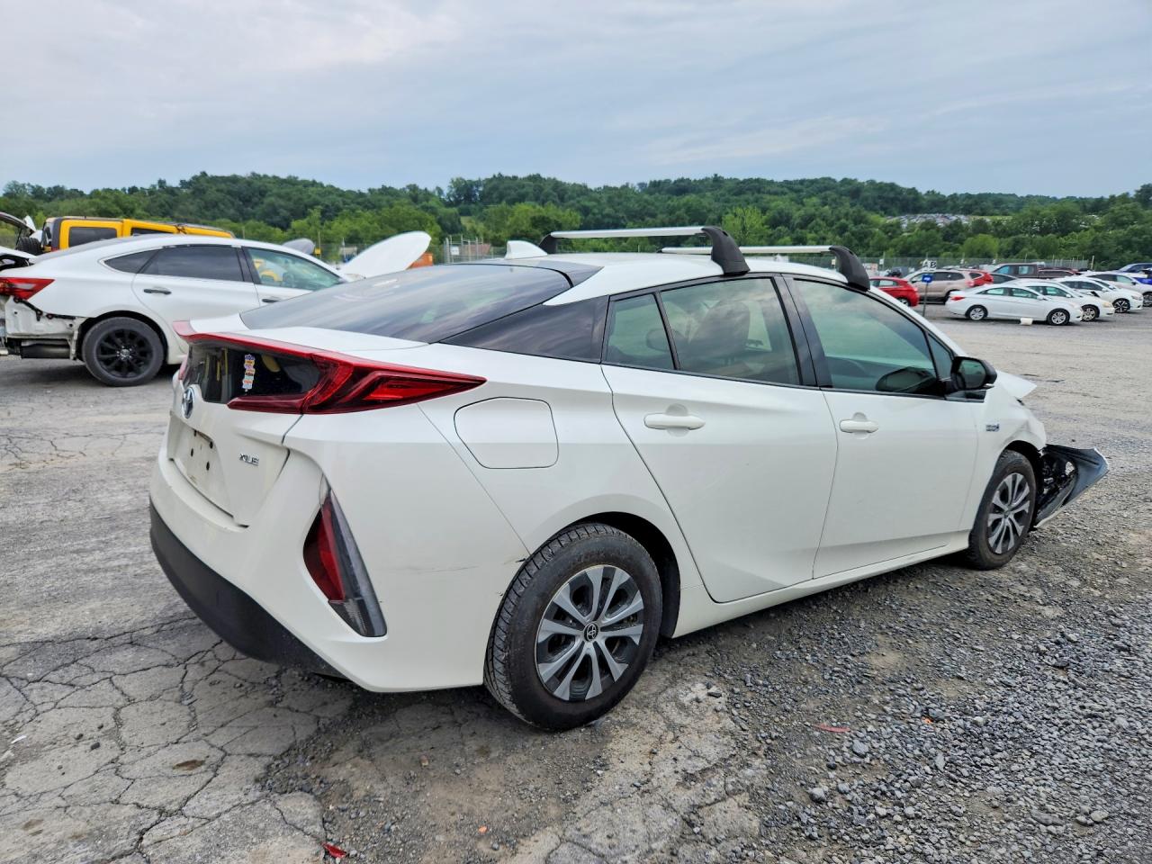 2020 TOYOTA PRIUS PRIME XLE — снимка 3