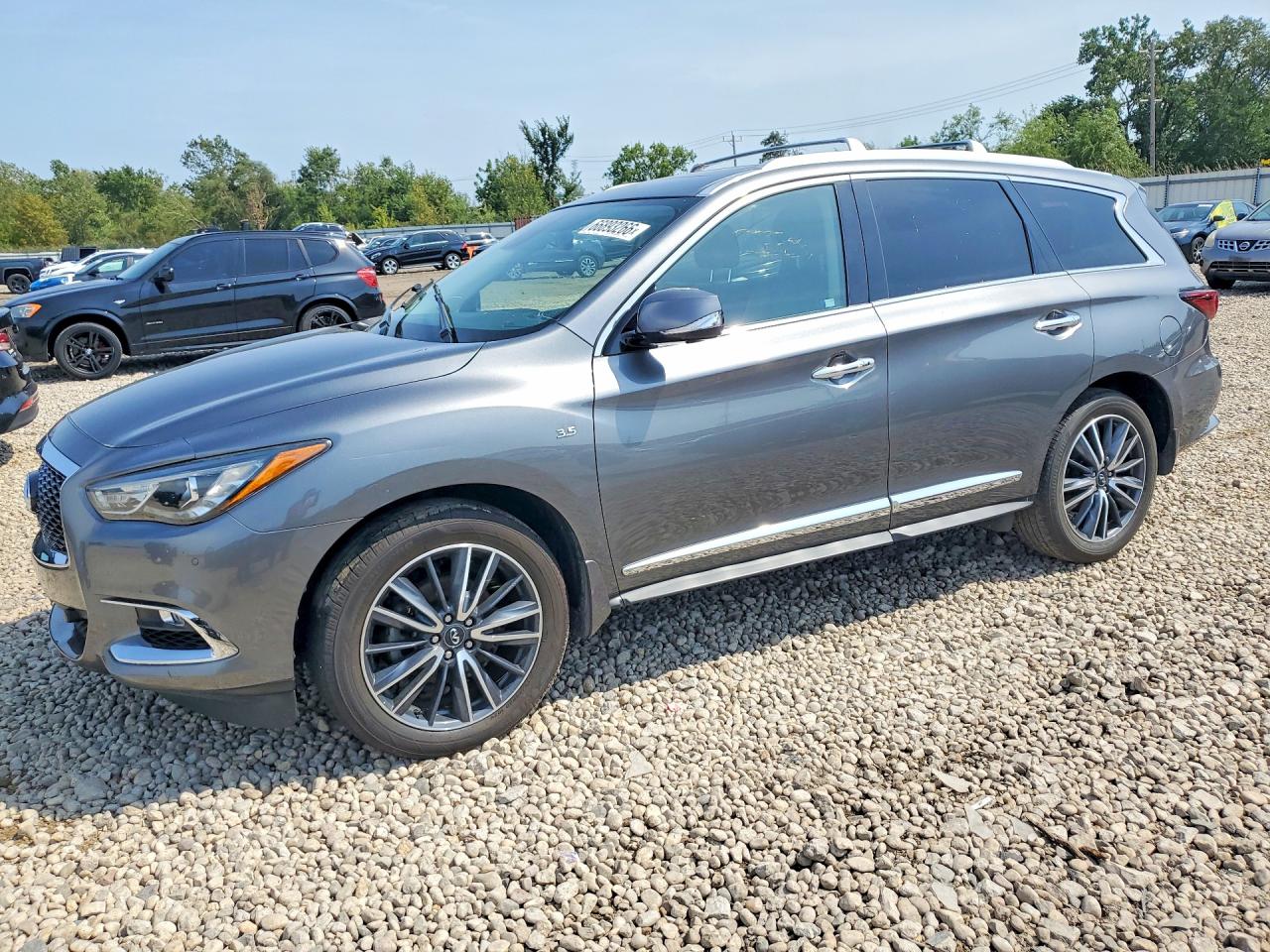 2019 INFINITI QX60 LUXE