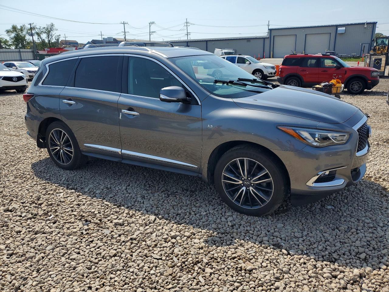 2019 INFINITI QX60 LUXE — снимка 4