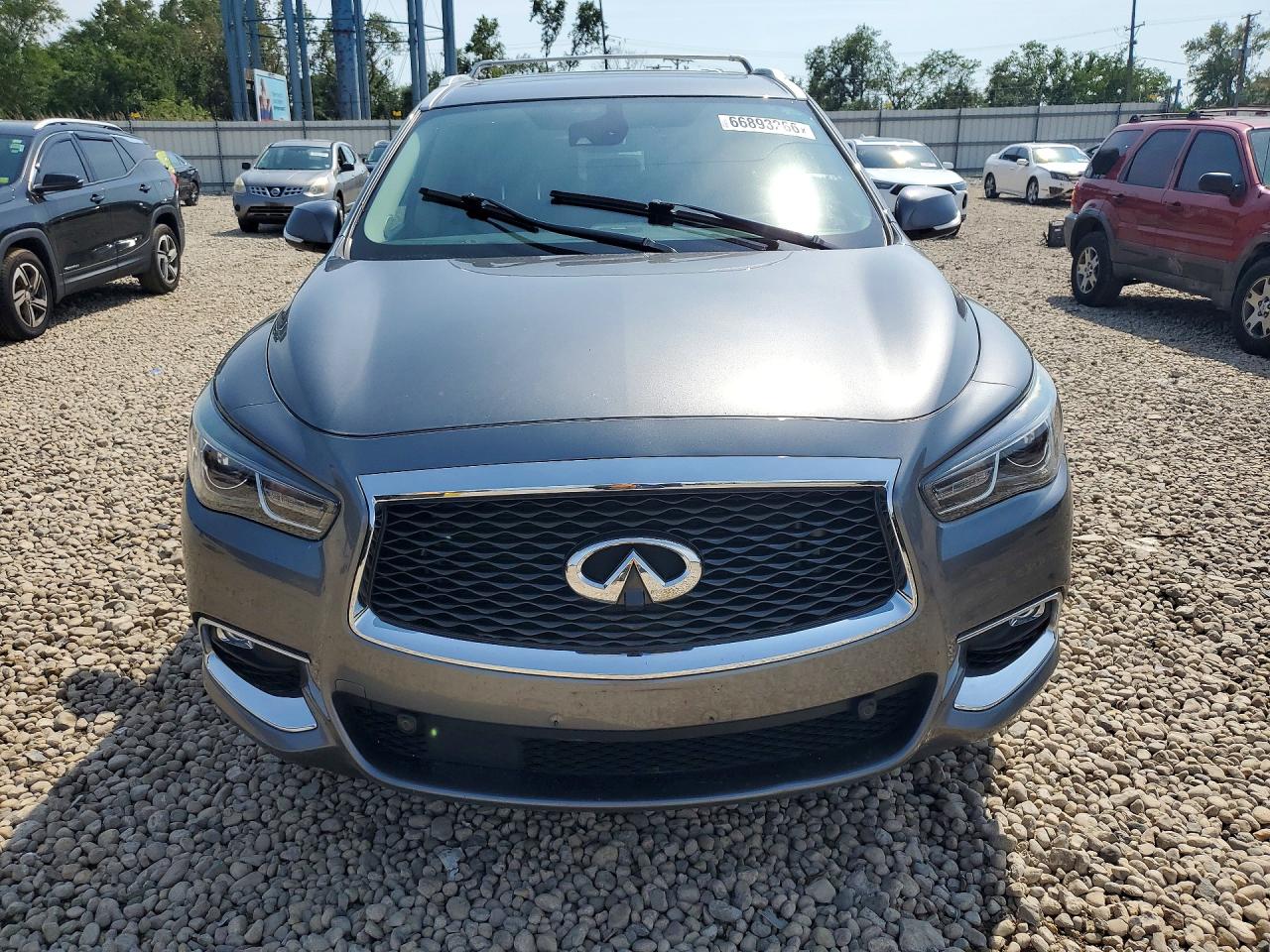 2019 INFINITI QX60 LUXE — снимка 5