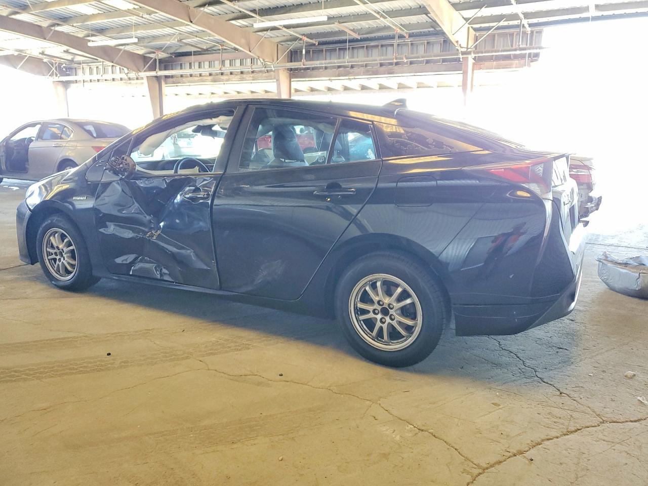 2017 TOYOTA PRIUS ONE — снимка 2