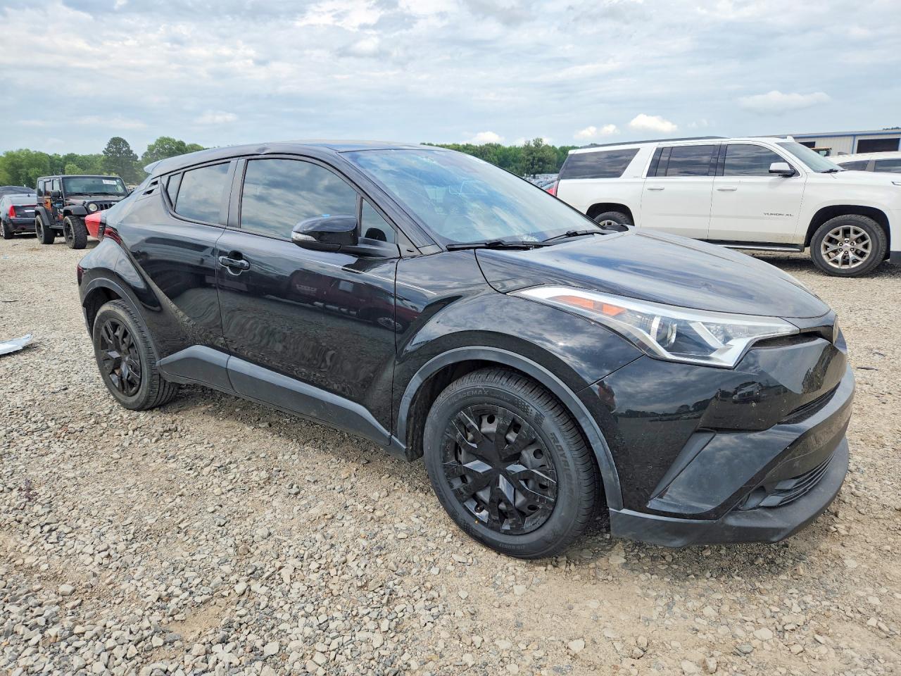 2019 TOYOTA C-HR LE — снимка 4