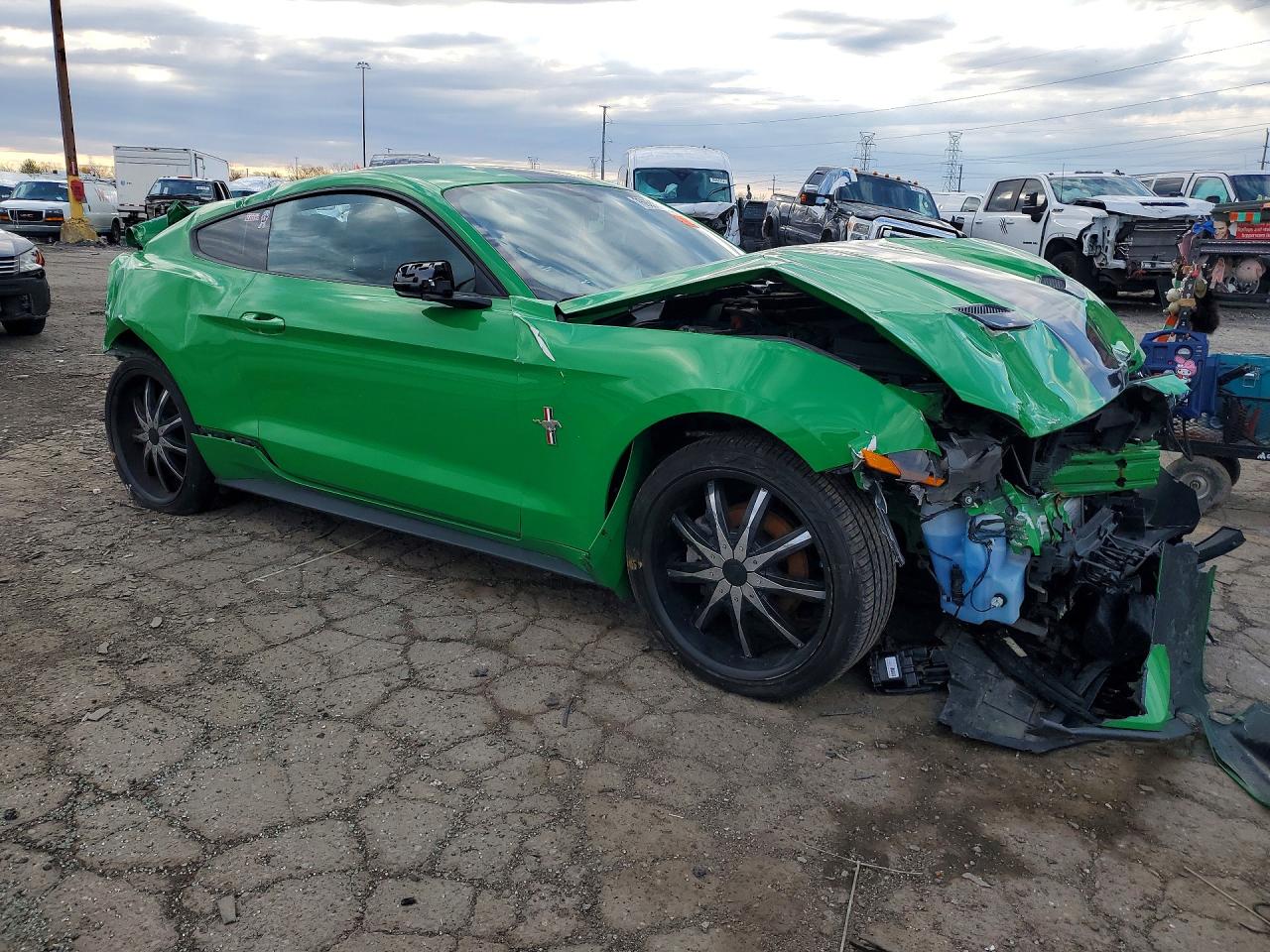 2019 FORD MUSTANG — снимка 4
