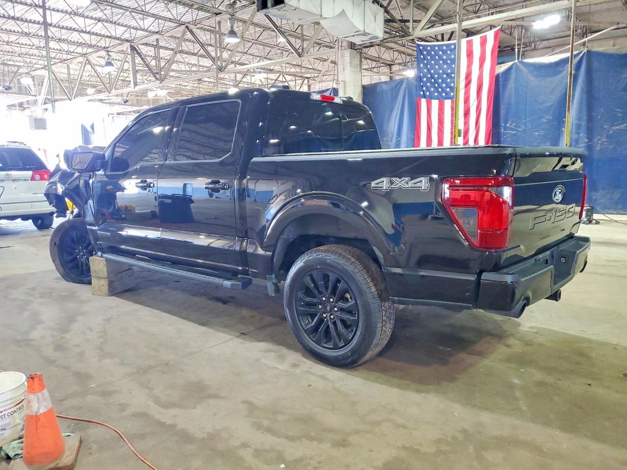 2025 FORD F150 XLT — снимка 2