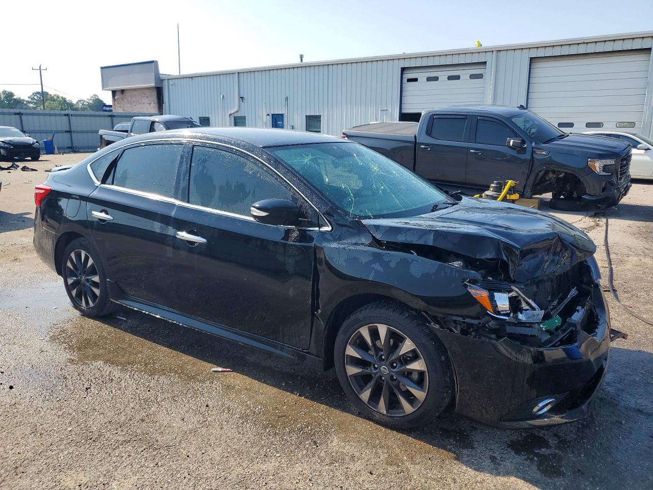 2019 NISSAN SENTRA SR — снимка 4