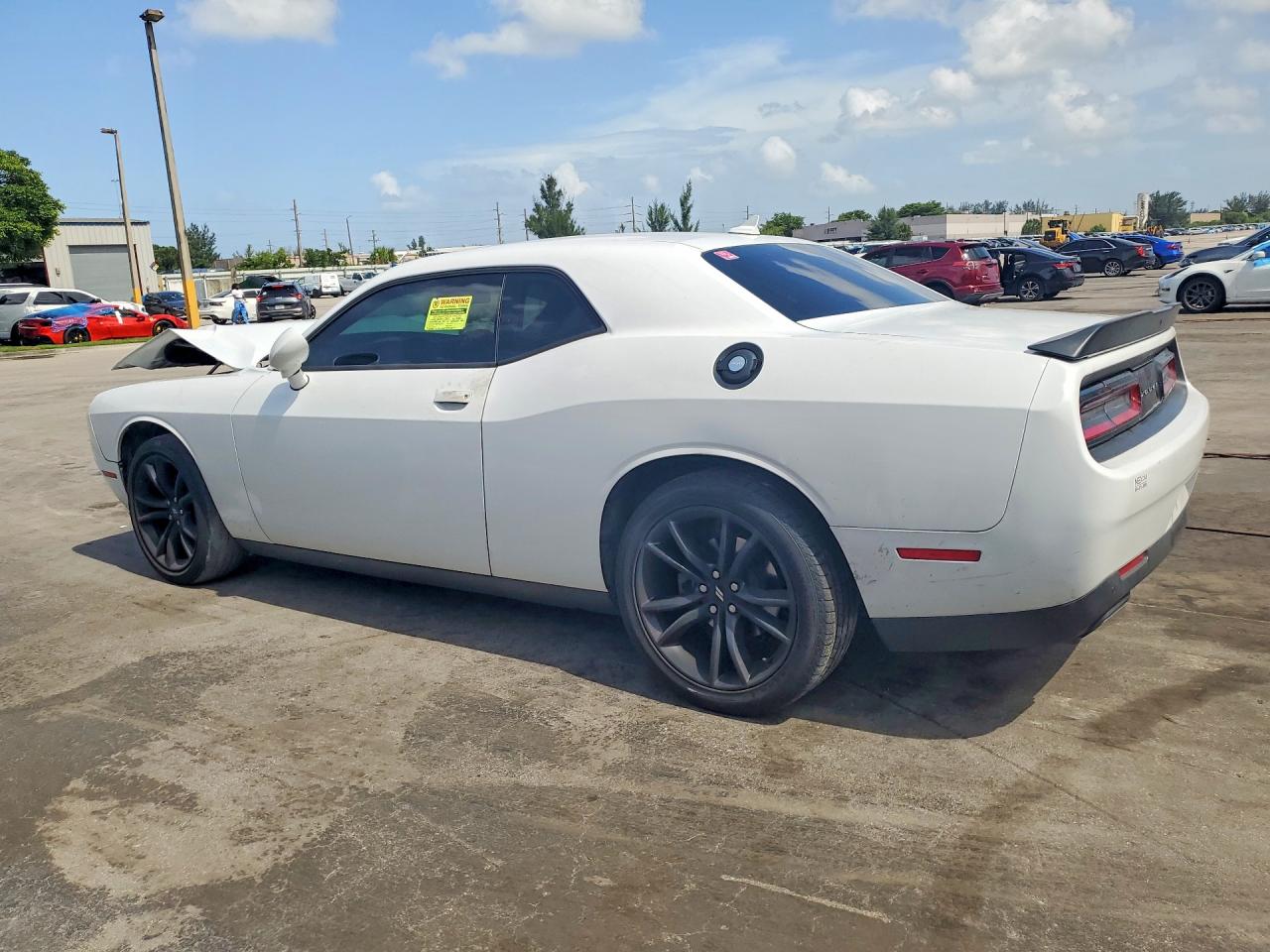 2018 DODGE CHALLENGER SXT — снимка 2
