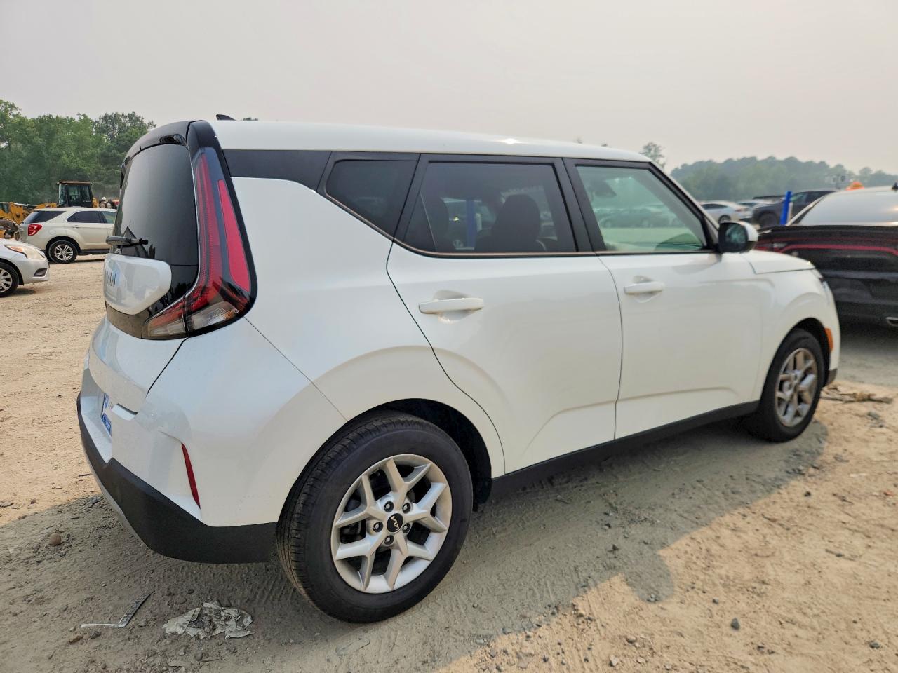 2025 KIA SOUL LX — снимка 3