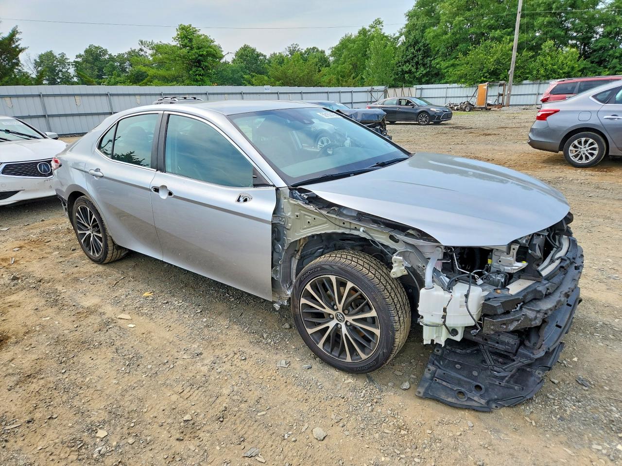2019 TOYOTA CAMRY SE — снимка 4