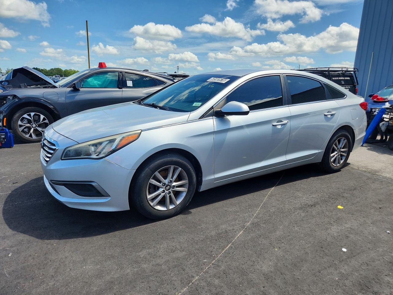 2016 HYUNDAI SONATA SE