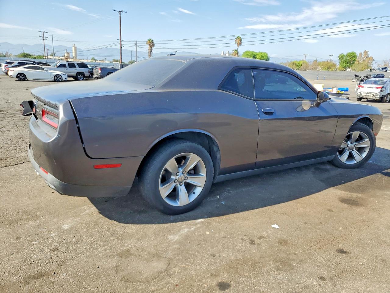 2015 DODGE CHALLENGER SXT — снимка 3