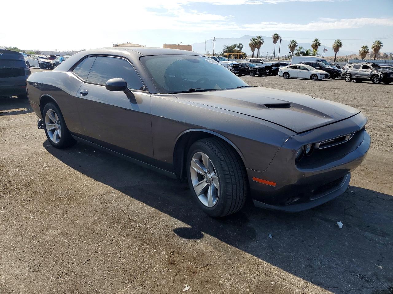 2015 DODGE CHALLENGER SXT — снимка 4