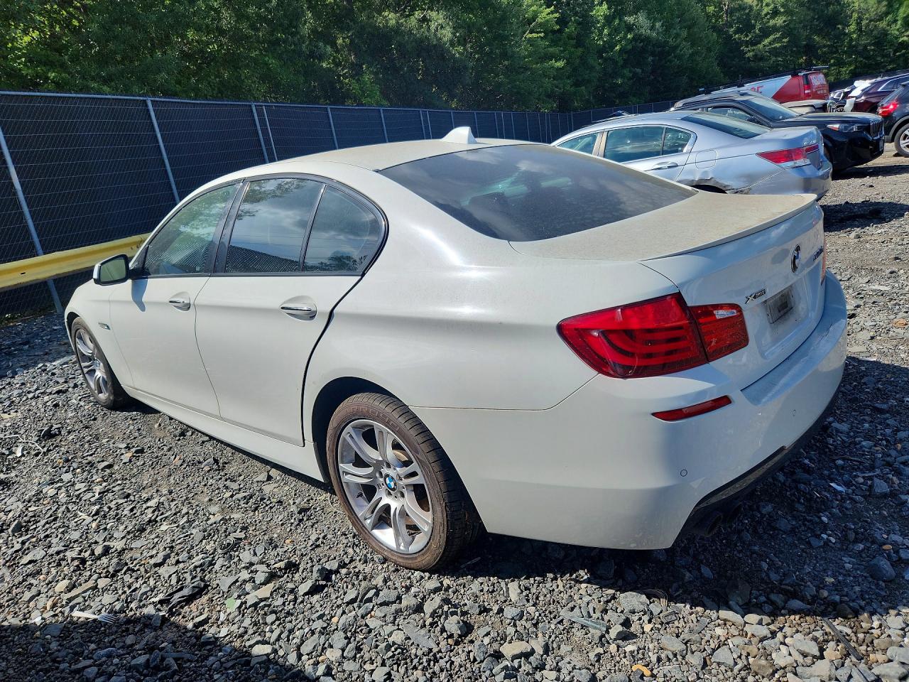 2013 BMW 528 XI — снимка 2