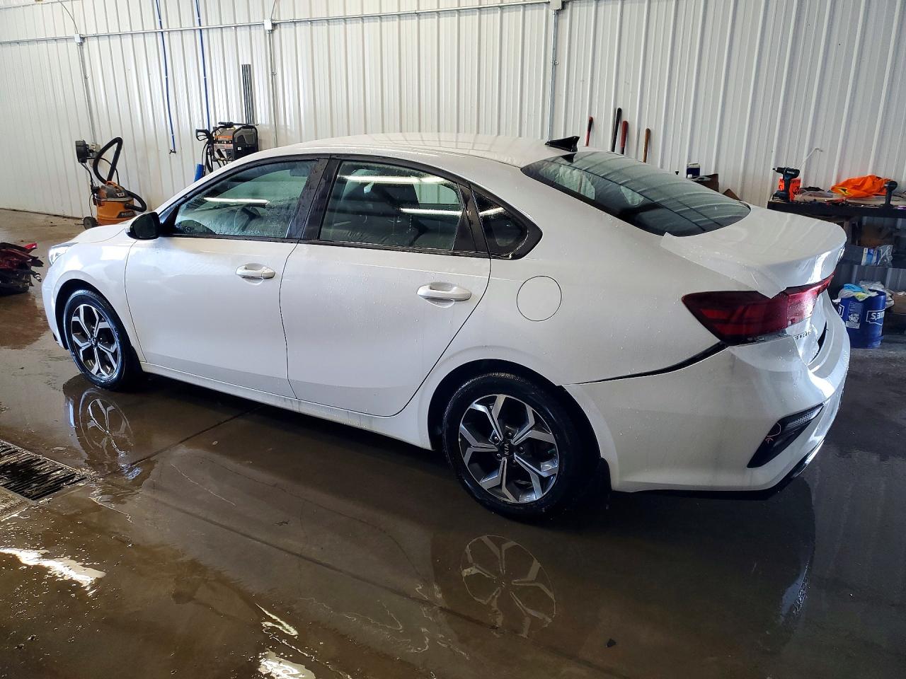2021 KIA FORTE LXS — снимка 2