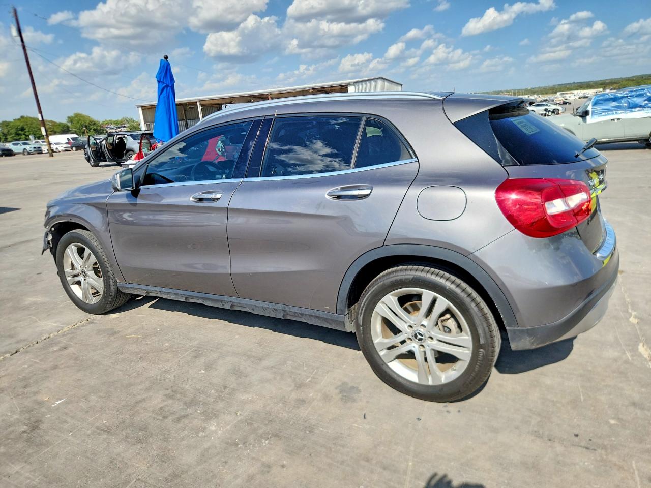2018 MERCEDES-BENZ GLA 250 — снимка 2