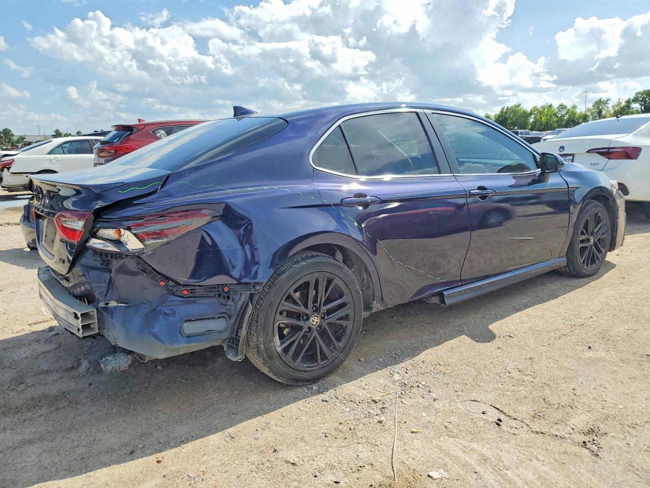 2021 TOYOTA CAMRY SE — снимка 3