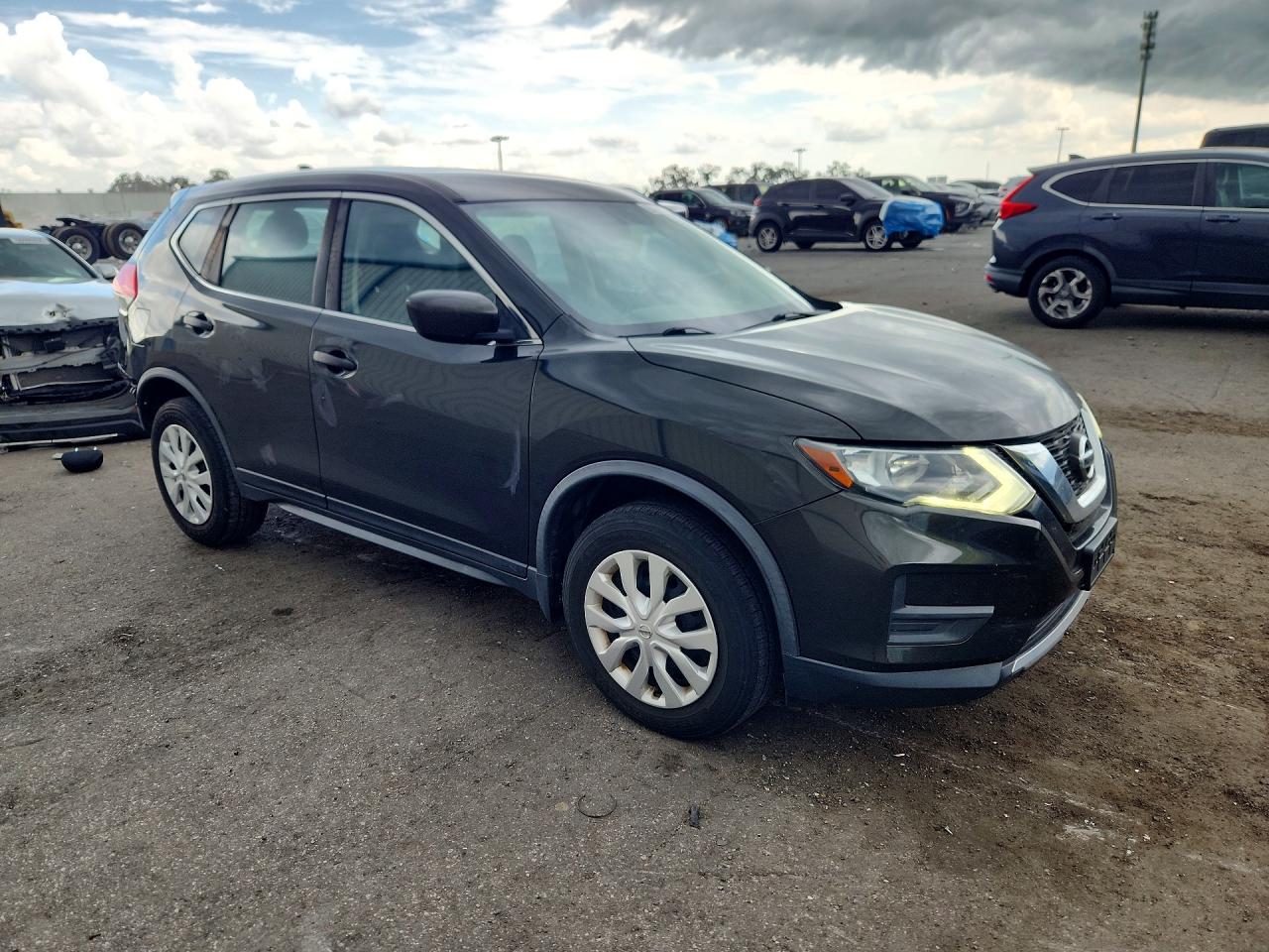 2017 NISSAN ROGUE S — снимка 4