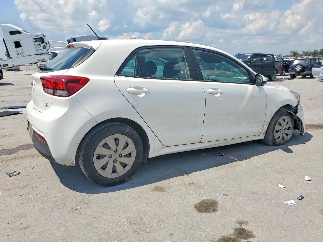 2020 KIA RIO 5-DOOR S — снимка 3