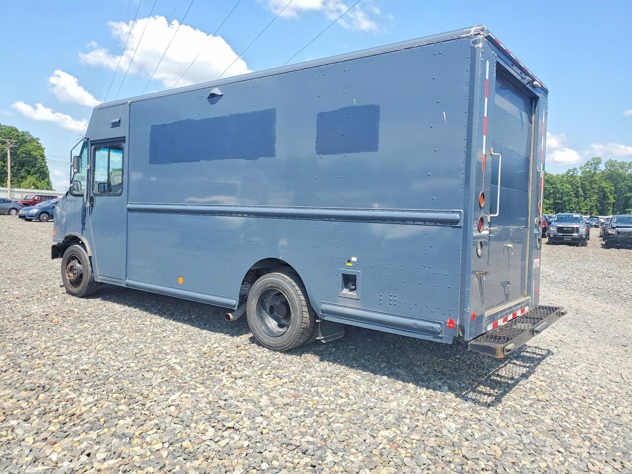 2020 FORD F59 — снимка 2