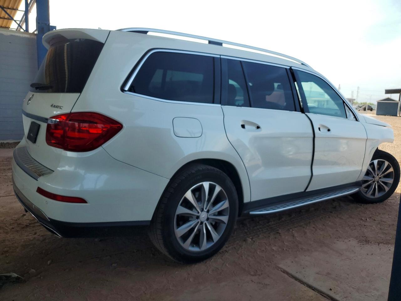 2016 MERCEDES-BENZ GL 450 4MATIC — снимка 3