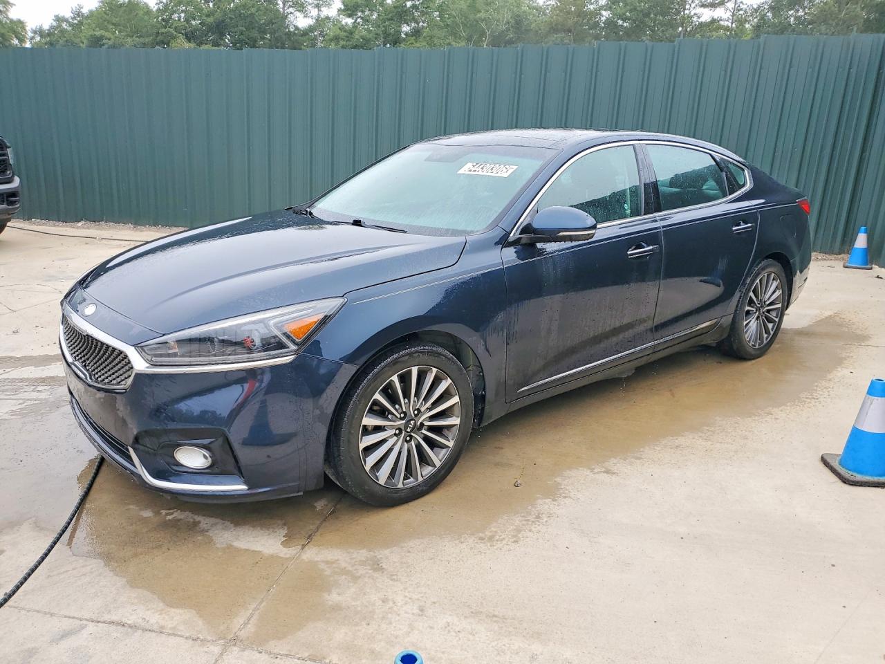 2017 KIA CADENZA PREMIUM