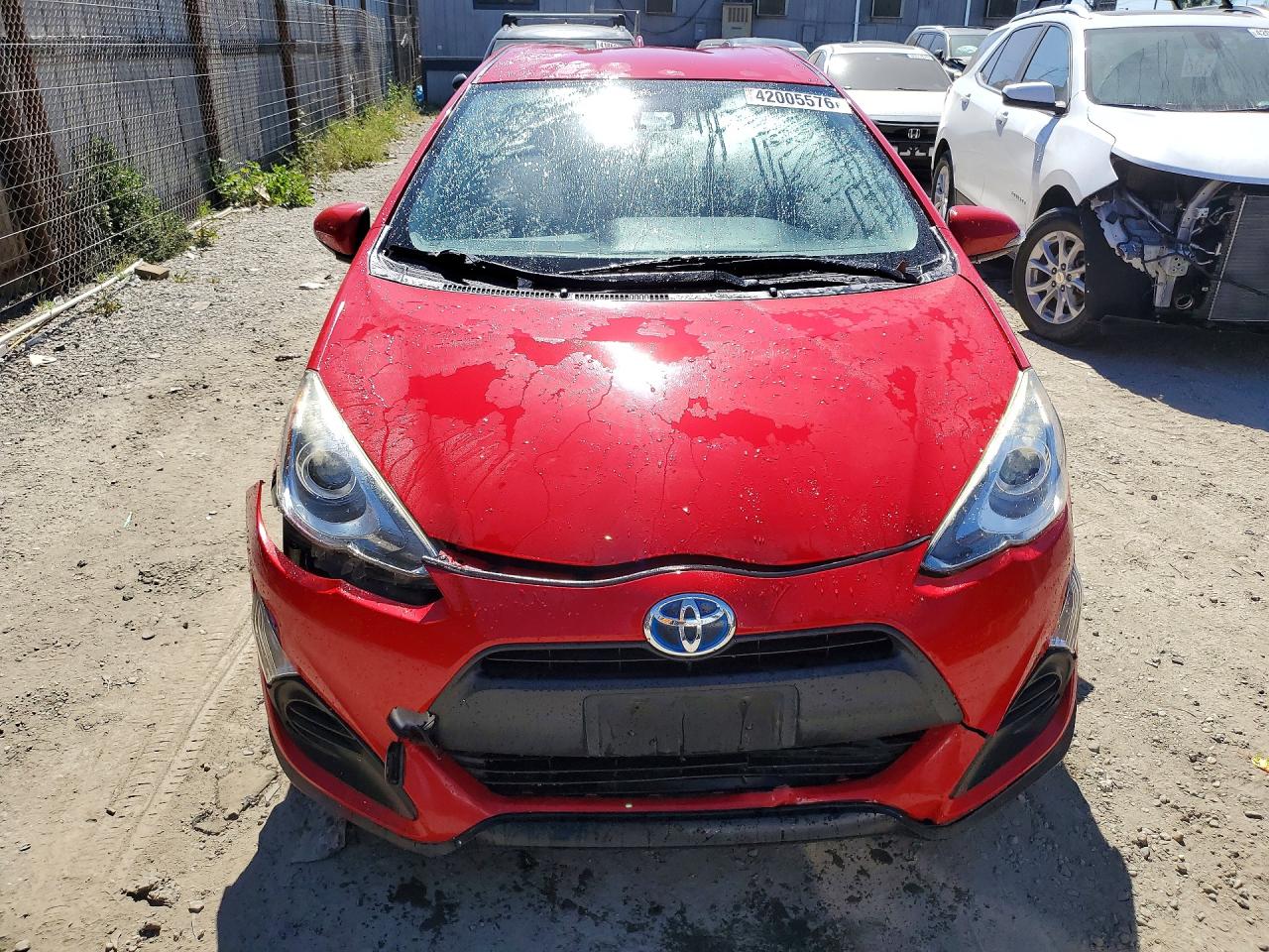 2017 TOYOTA PRIUS C TWO — снимка 5