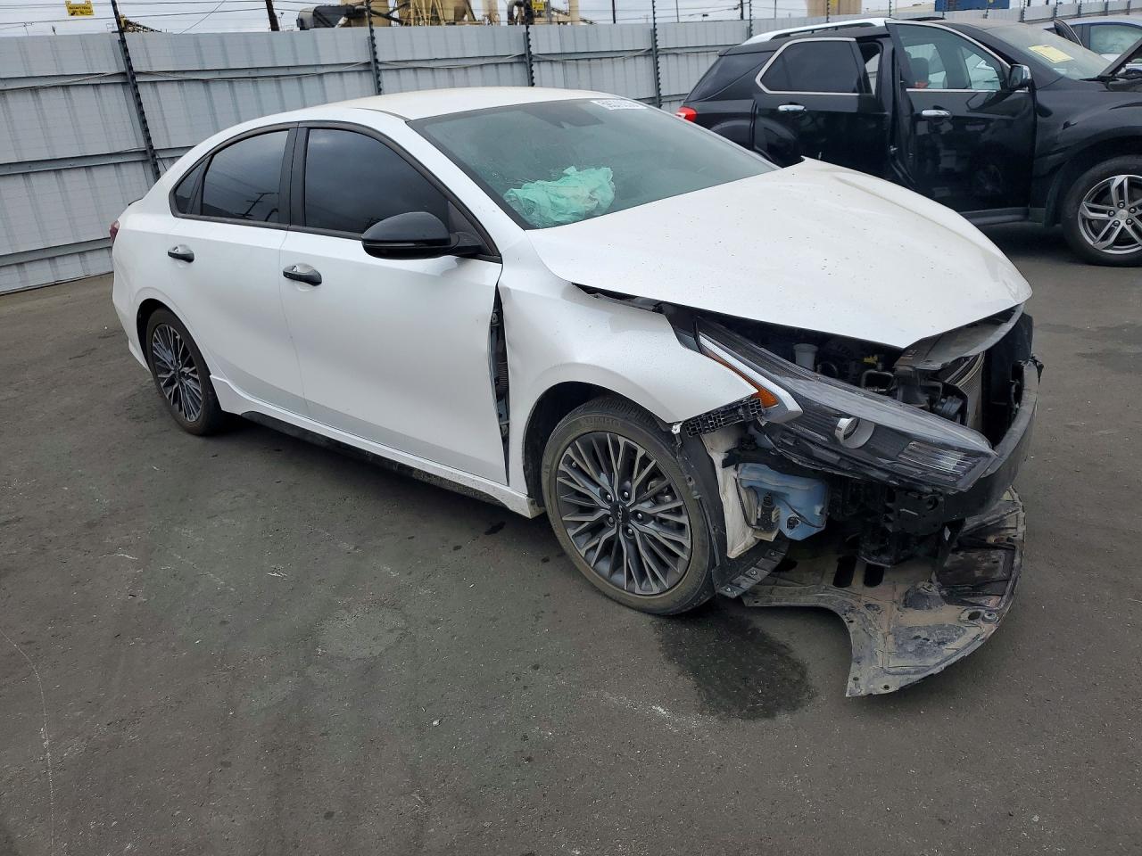 2023 KIA FORTE GT LINE — снимка 4