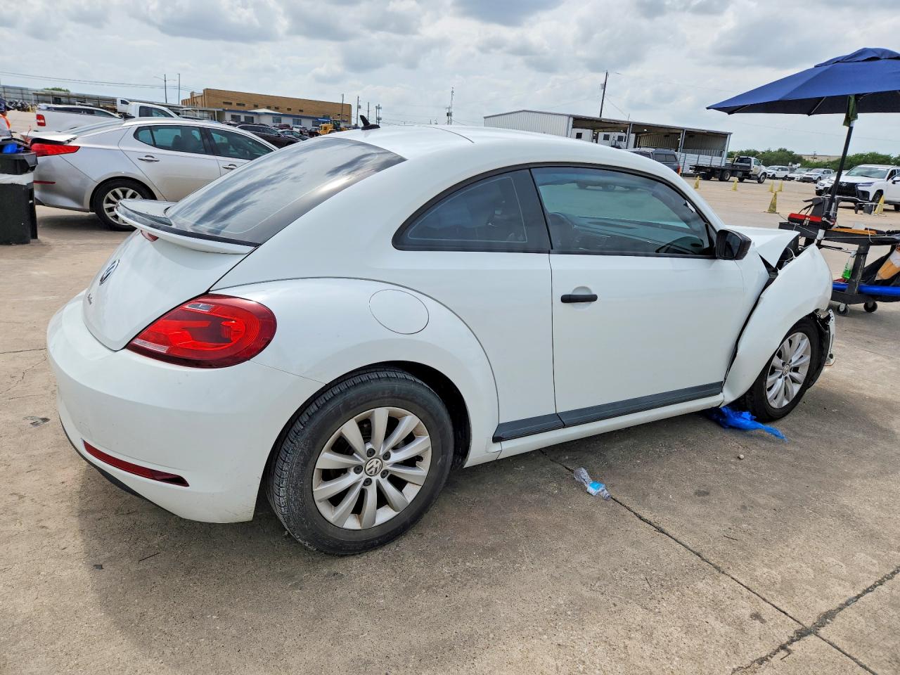2018 VOLKSWAGEN BEETLE S/COAST — снимка 3