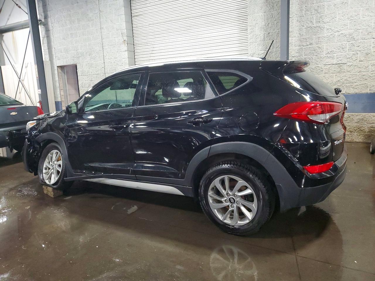 2017 HYUNDAI TUCSON SE — снимка 2