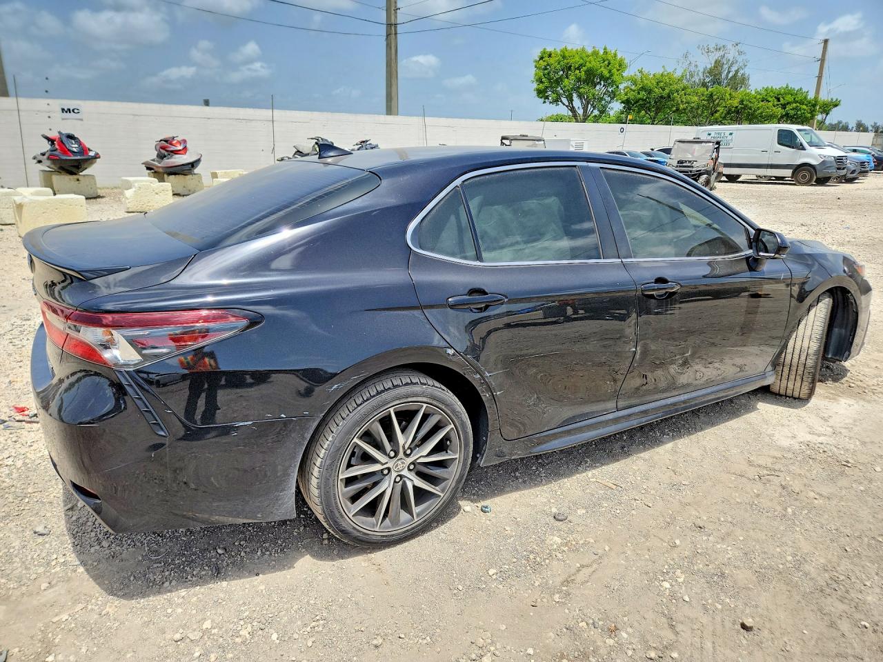 2023 TOYOTA CAMRY SE — снимка 3