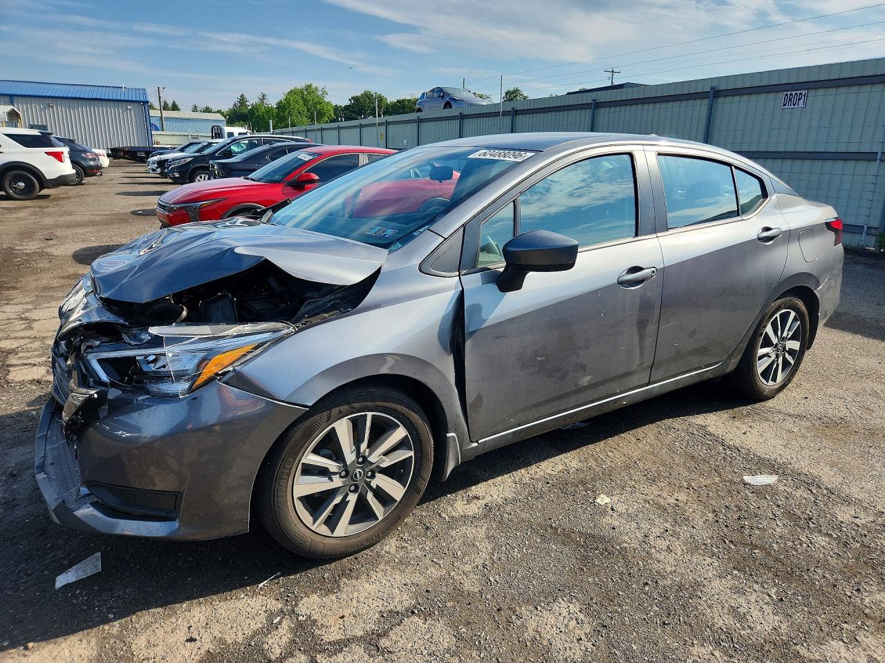 2025 NISSAN VERSA SV