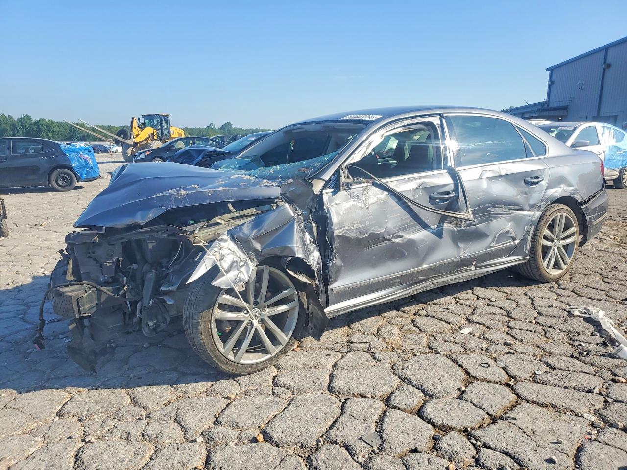 2017 VOLKSWAGEN PASSAT R-LINE
