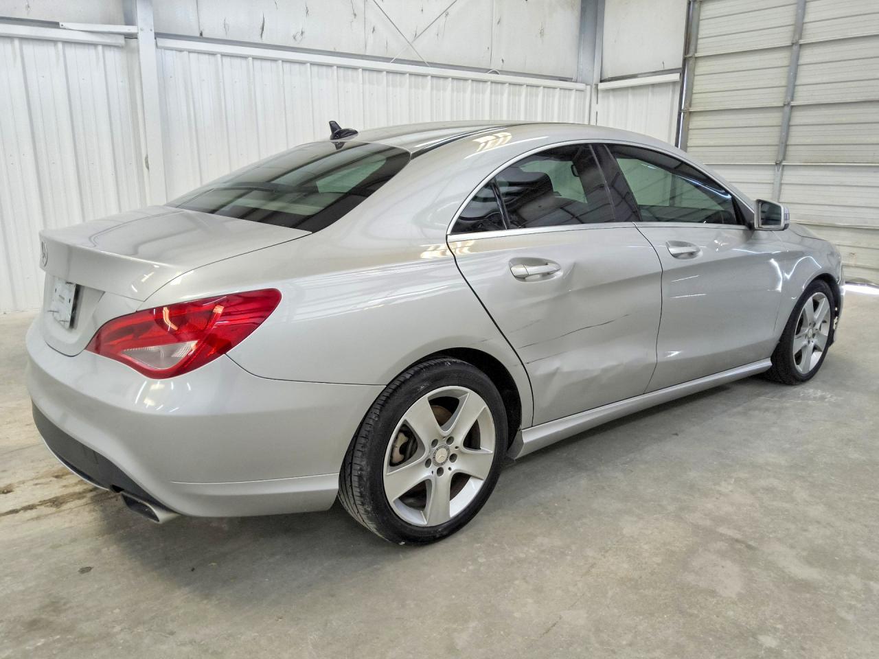2015 MERCEDES-BENZ CLA 250 — снимка 3