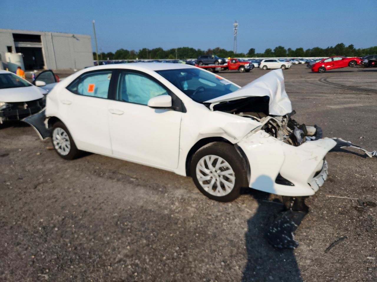 2019 TOYOTA COROLLA LE — снимка 4