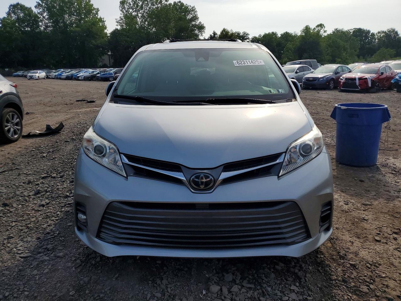 2020 TOYOTA SIENNA XLE 8-PASSENGER — снимка 5