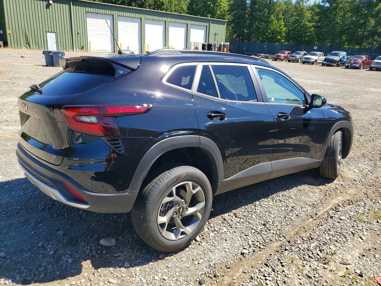 2026 CHEVROLET TRAX 1LT — снимка 3