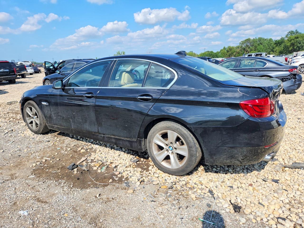 2013 BMW 528 XI — снимка 2