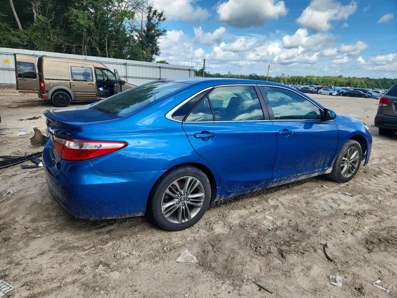2017 TOYOTA CAMRY SE — снимка 3