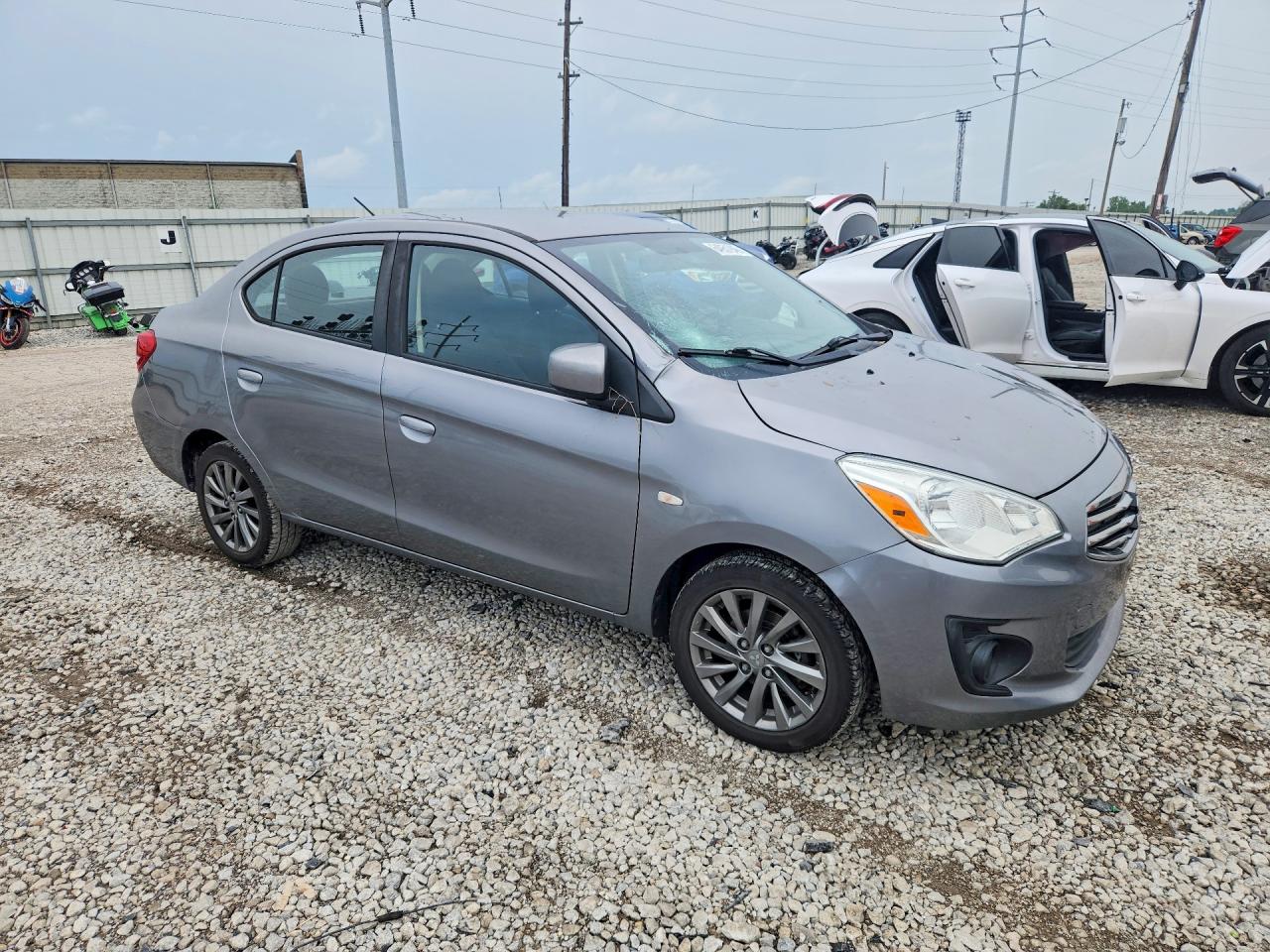 2018 MITSUBISHI MIRAGE G4 ES — снимка 4