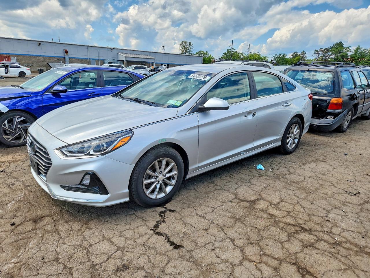2018 HYUNDAI SONATA SE