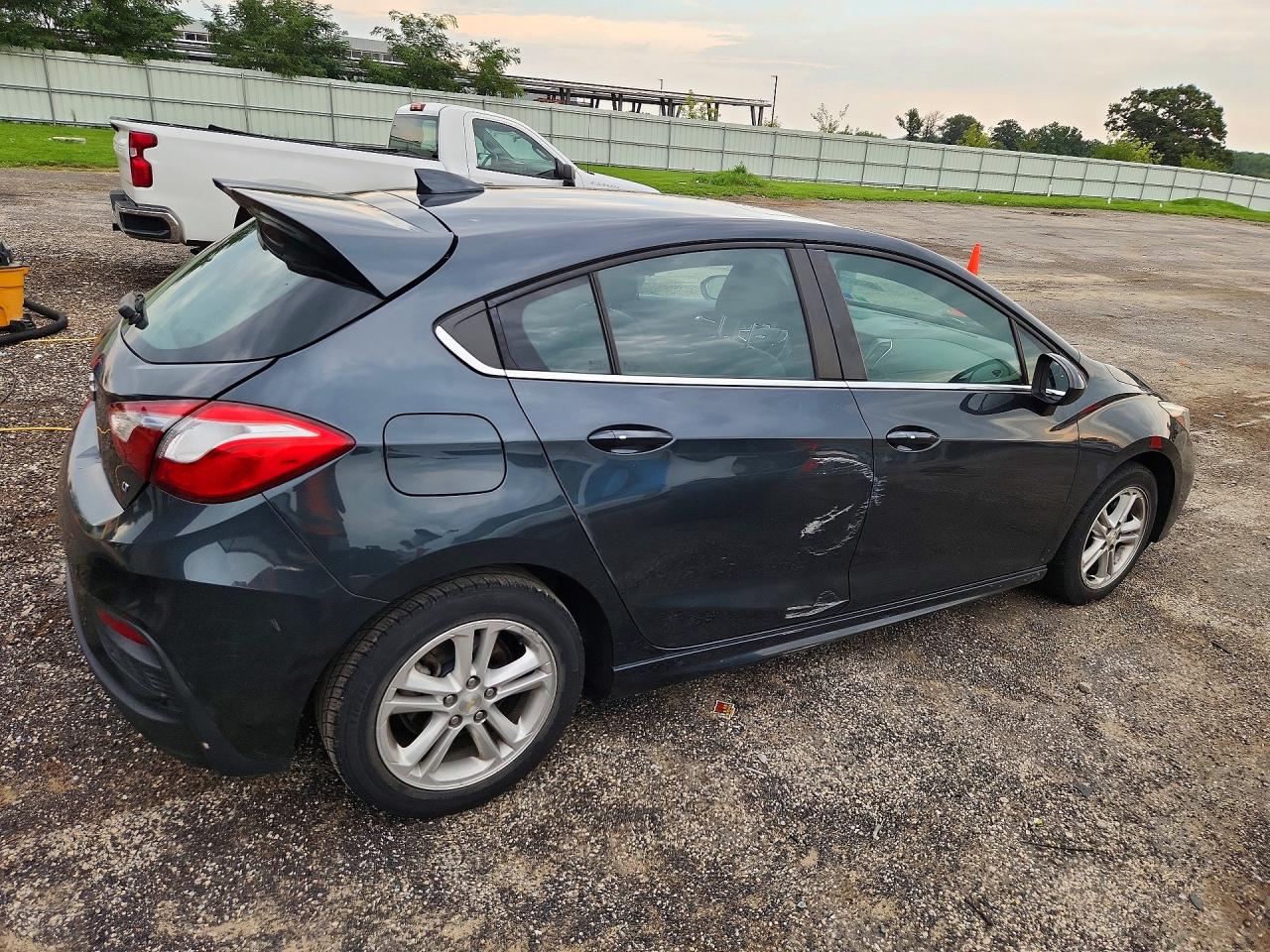 2017 CHEVROLET CRUZE LT — снимка 3