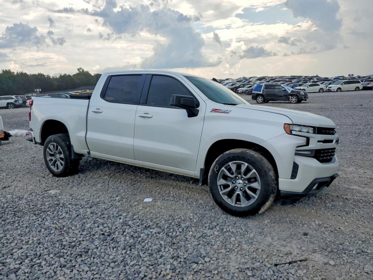 2020 CHEVROLET SILVERADO K1500 RST — снимка 4