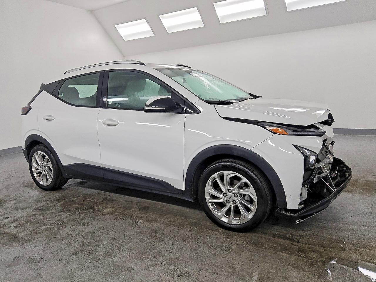 2023 CHEVROLET BOLT EUV LT — снимка 4