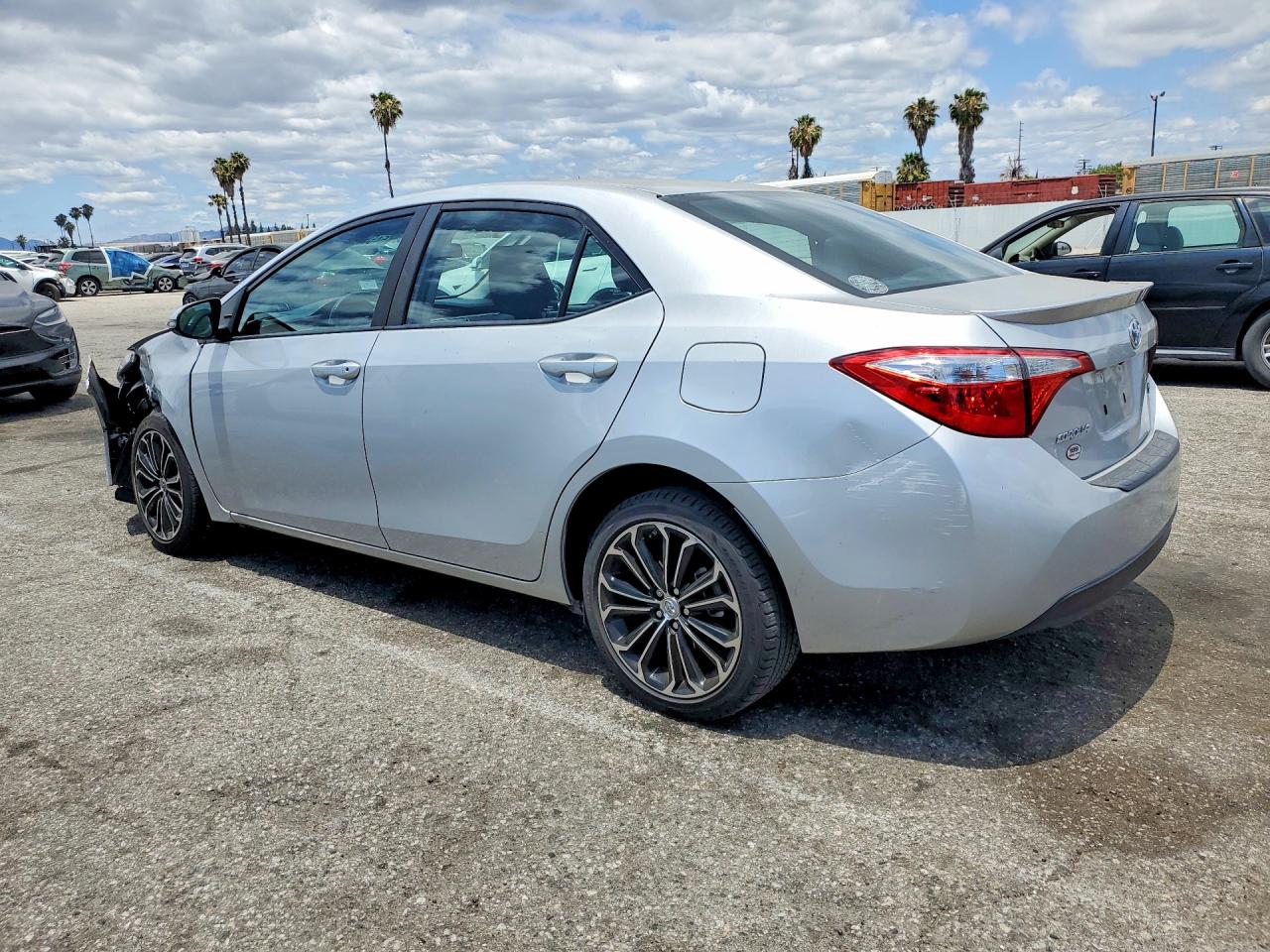 2015 TOYOTA COROLLA S PLUS — снимка 2
