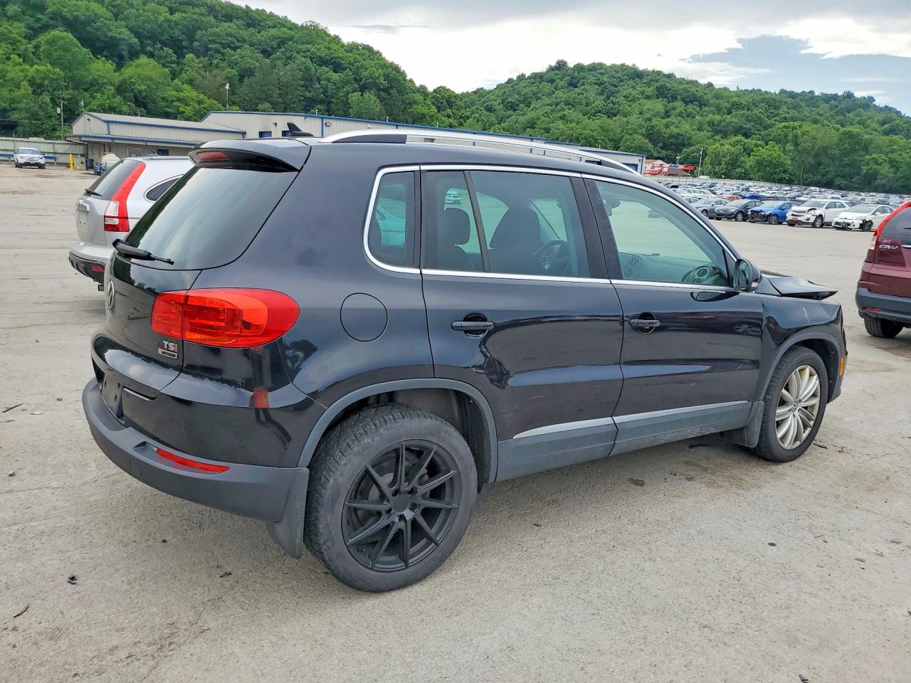 2016 VOLKSWAGEN TIGUAN S — снимка 3